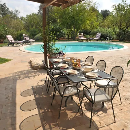 度假居 Trulli Stella - Spectacular 3 Bed W/private Pool 切列梅萨皮卡